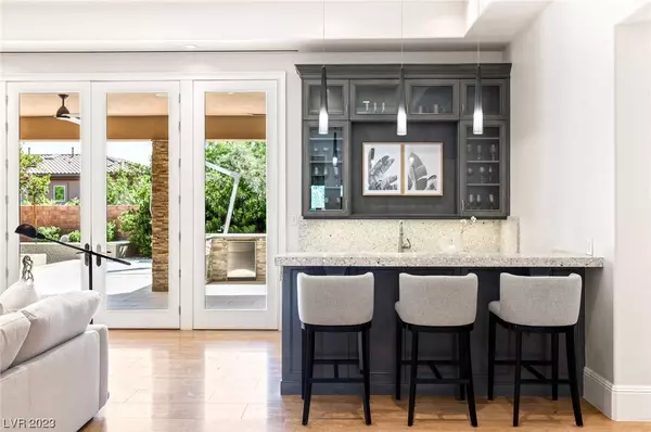 11 Misty Peaks Court, Las Vegas, NV 89135