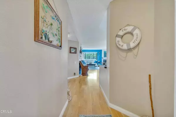 706 Island View CIR, Port Hueneme, CA 93041