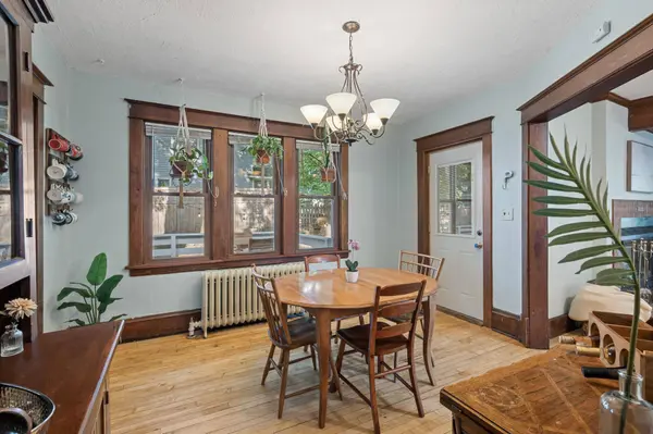 1134 Mclean AVE, Saint Paul, MN 55106