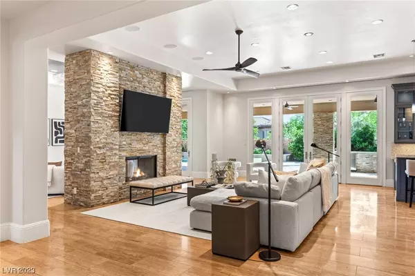 11 Misty Peaks Court, Las Vegas, NV 89135