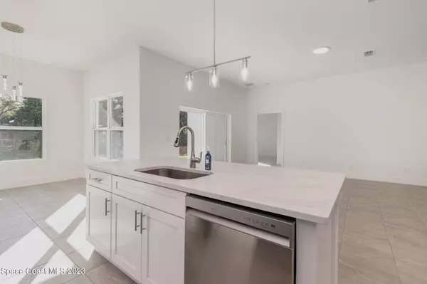 1163 Johnston Road SE # 11, Palm Bay, FL 32909