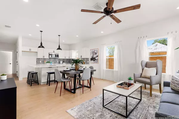 320 Idaho St, San Antonio, TX 78203-1010