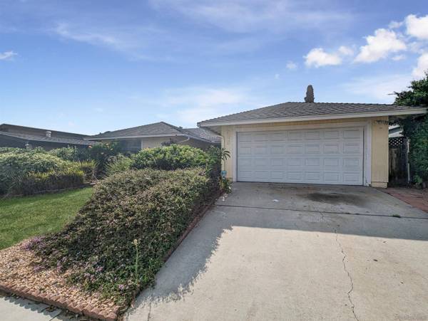 6926 Mewall Dr, San Diego, CA 92119