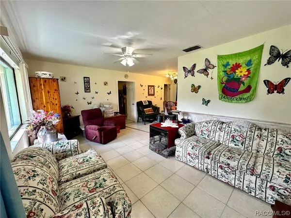 1792 N Cherry TER, Crystal River, FL 34429