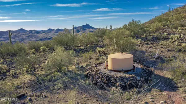 12 S TURTLEBACK MOUNTAIN Drive #12, Wickenburg, AZ 85390