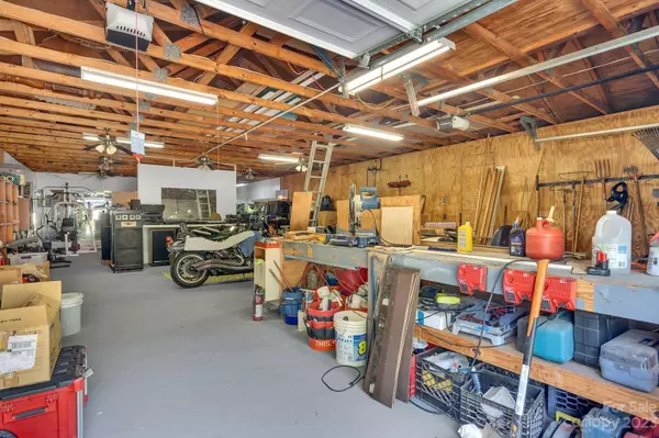 2202 Simmons AVE, Gastonia, NC 28052