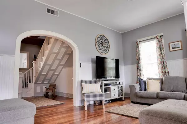 112 Kroschel ST, Hallettsville, TX 77964