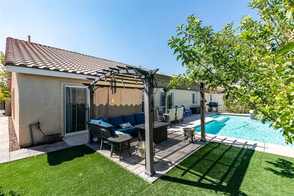 10608 Tyne Place, Las Vegas, NV 89144