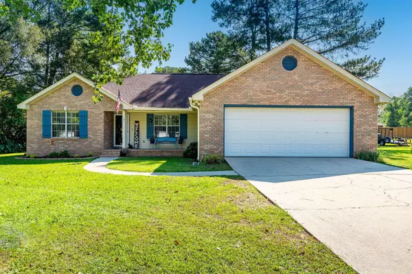 125 Walton Dr, Petal, MS 39465