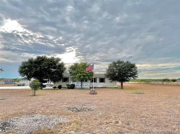 190 County Road 5780, Castroville, TX 78009