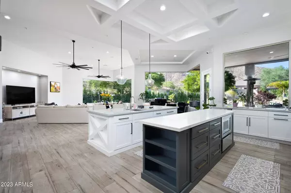 11770 E WETHERSFIELD Road, Scottsdale, AZ 85259