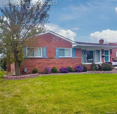 3358 NORWOOD Drive, Trenton, MI 48183