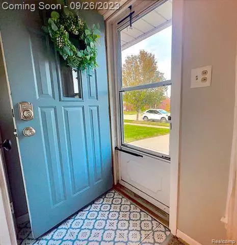 3358 NORWOOD Drive, Trenton, MI 48183