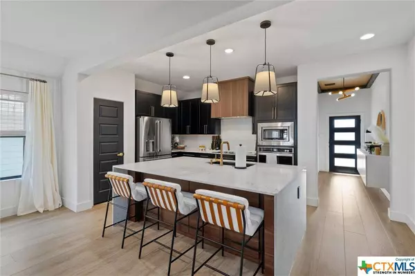 17724 Zinfandel DR, Pflugerville, TX 78660