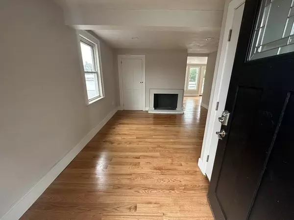 60 Water St #1, Danvers, MA 01932