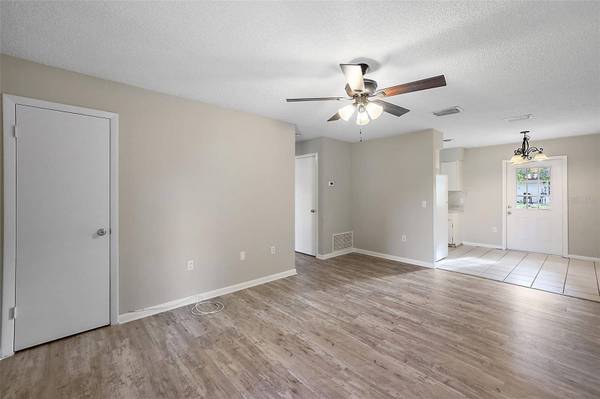 612 CRICKET HOLLOW LN, Eustis, FL 32726