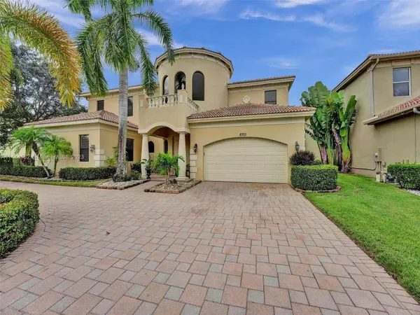 8703 Club Estates Way, Lake Worth, FL 33467