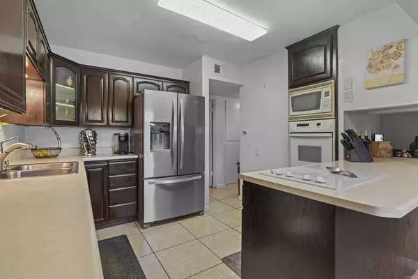 514 Shady LN #C, El Cajon, CA 92021