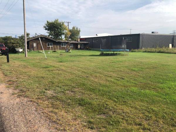 434 PINE ST W #A & B, Eagle River, WI 54521