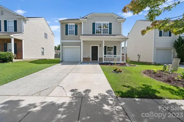 9018 Newfield ST, Charlotte, NC 28216