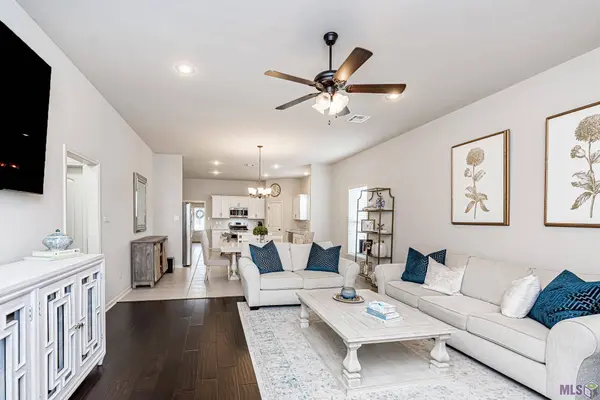 6642 RED ROSE DR, Baton Rouge, LA 70817