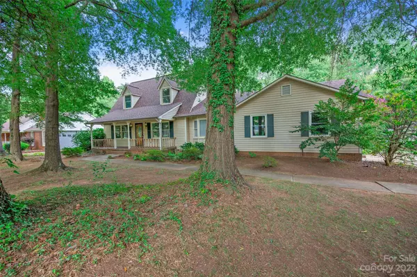 1006 Faith RD, Salisbury, NC 28146