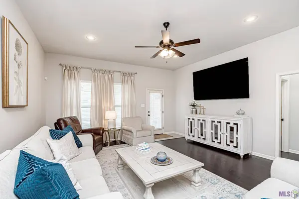 6642 RED ROSE DR, Baton Rouge, LA 70817