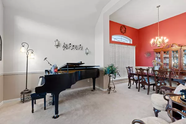 724 Rolling Hills Dr, Allen, TX 75002