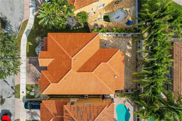 2625 SW 150th Ct, Miami, FL 33185