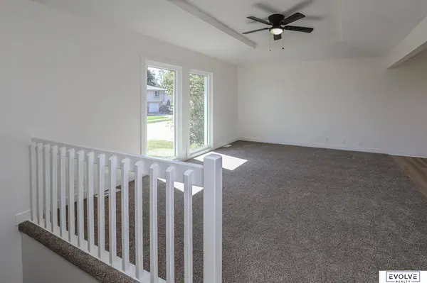 12934 Himebaugh Avenue, Omaha, NE 68164