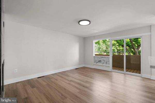 5327 BLAINE ST NE, Washington, DC 20019