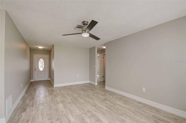 2384 ORANGEPOINTE AVE, Palm Harbor, FL 34683