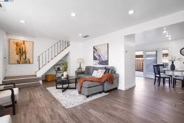 2705 ARF AVENUE, Hayward, CA 94545