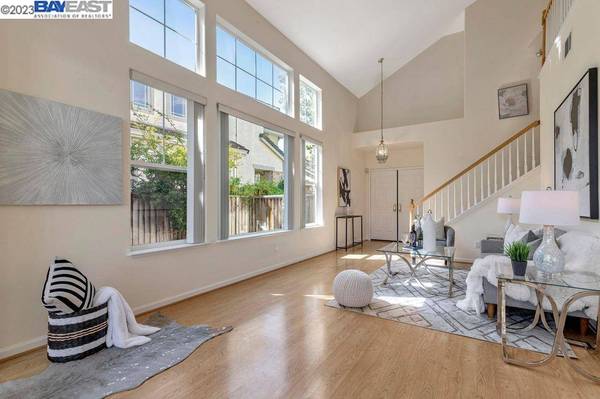 8220 Tanforan Ct, Newark, CA 94560