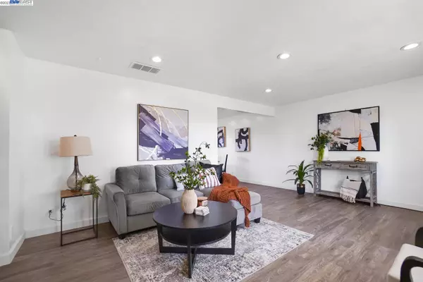 2705 ARF AVENUE, Hayward, CA 94545