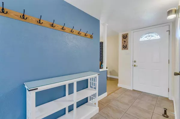 4113 Manzinita Street, Fort Worth, TX 76137