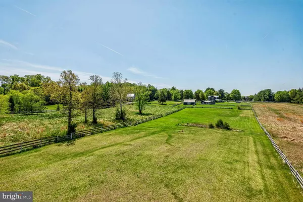 11641 GLEN RD, Potomac, MD 20854