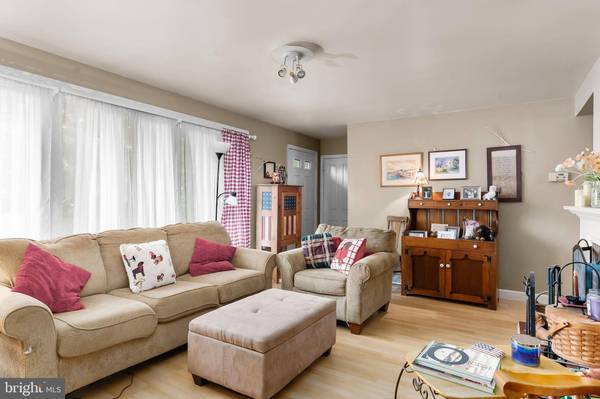 166 W MORELAND AVE, Hatboro, PA 19040