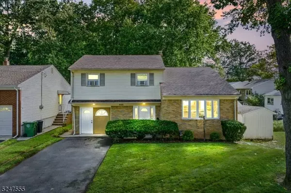 959 Walnut St, Roselle Boro, NJ 07203