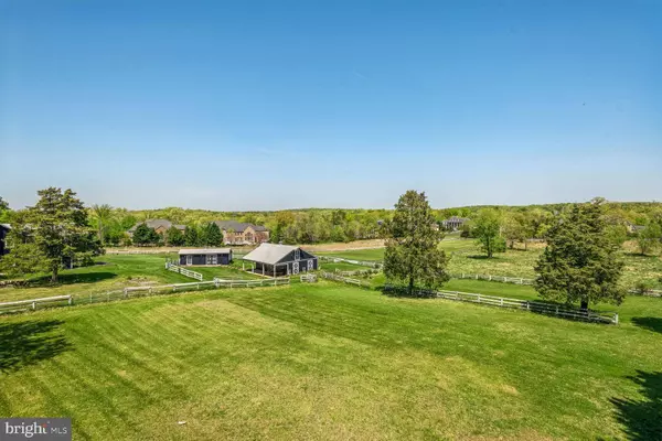 11641 GLEN RD, Potomac, MD 20854