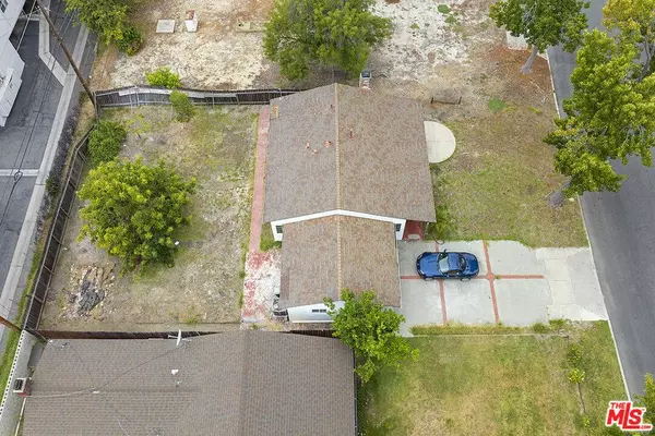 4412 W Woodland AVE, Burbank, CA 91505