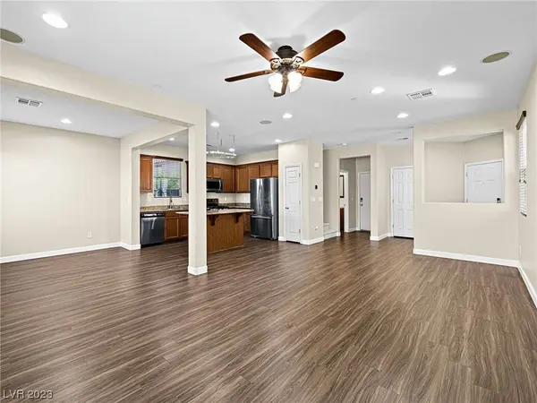 140 Cascade Meadow Court, Henderson, NV 89011