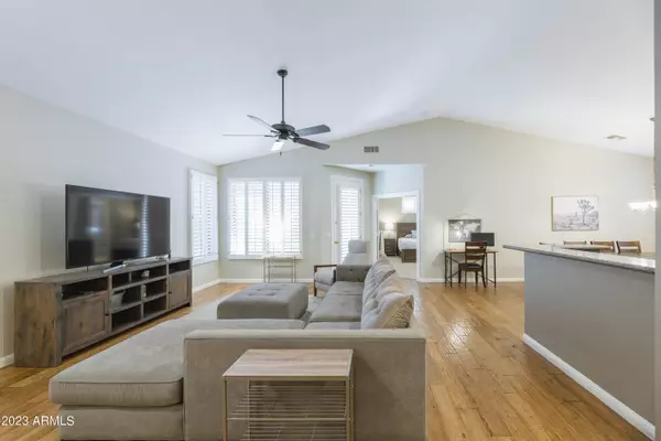 1147 E TEMPLE Court, Gilbert, AZ 85296