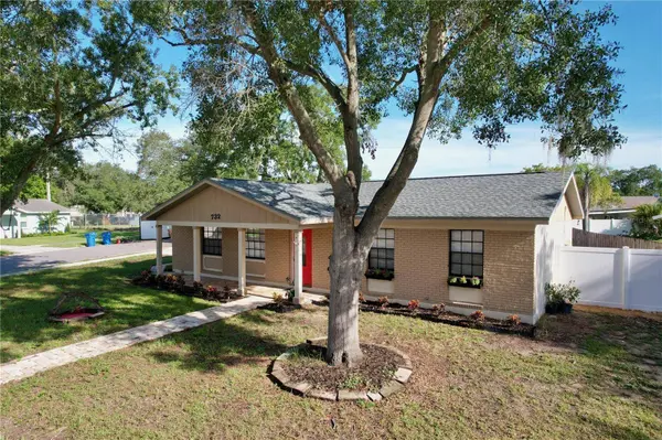 732 TRADEWINDS DR, Brandon, FL 33511