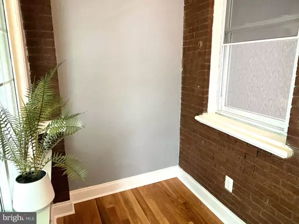 2123 S LAMBERT ST, Philadelphia, PA 19145