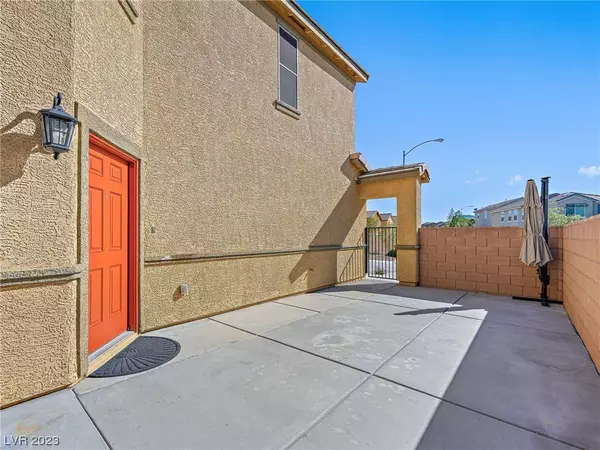 140 Cascade Meadow Court, Henderson, NV 89011