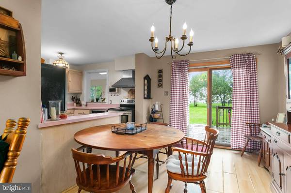 166 W MORELAND AVE, Hatboro, PA 19040