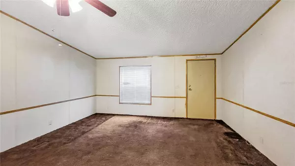 687 N HIGHWAY 17, Palatka, FL 32177