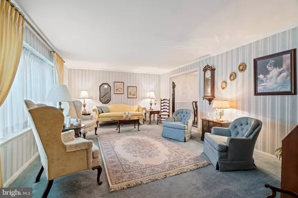 109 TIMOTHY CT, Delran, NJ 08075