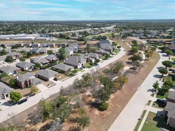 6213 Saddleback Drive, Denton, TX 76210